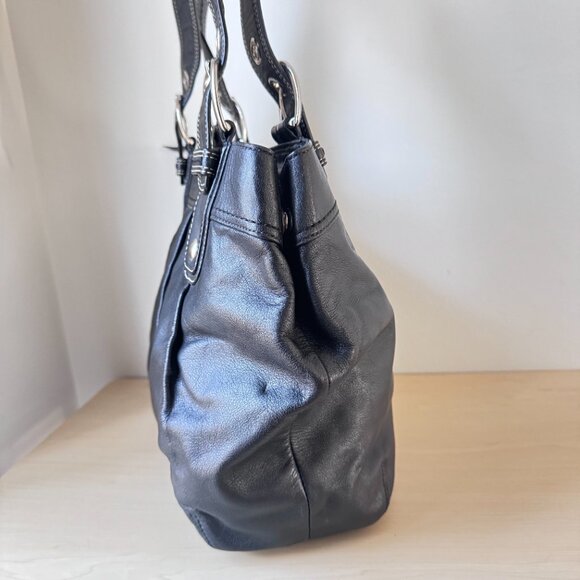 Coach Soho Pleated Black Leather Satchel | Classic & Chic 🖤✨ - Picture 3 of 11